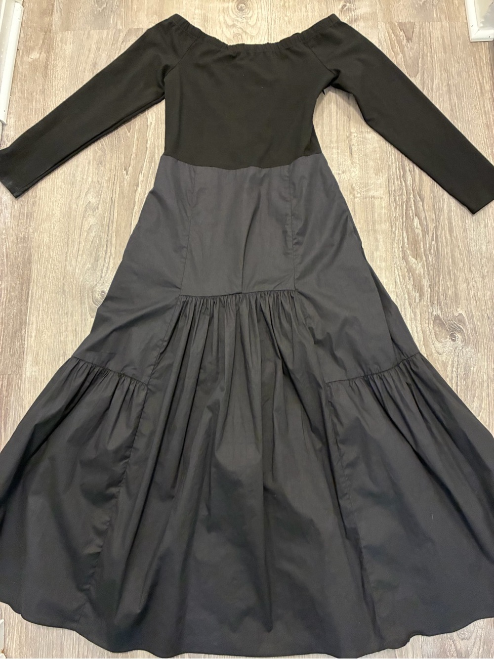 Tuckernuck Black Marissa Midi Dress Fit and Flare Off-the-Shoulder sz S - Picture 4 of 12